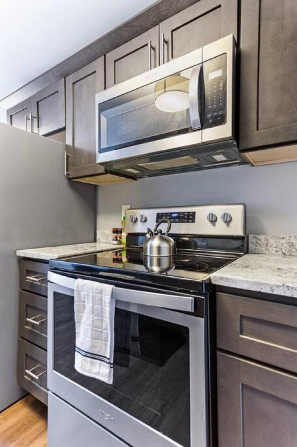 Your Cozy One Bedroom Midtown *